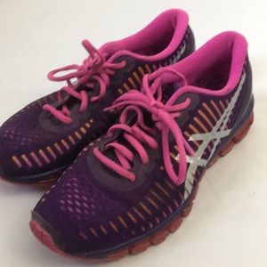 Women’s ASICS gel quantum 360 Sz 9 Purple/Pink